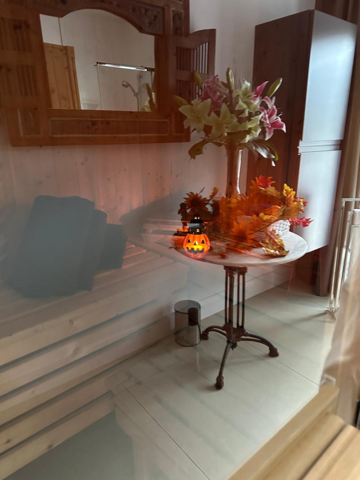 Forest Path Luxury Studio Apartment With Large Bedroom Bathroom And Sauna Sleeps Up To 4 Ballynahinch Ngoại thất bức ảnh